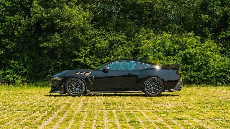 New Ford Mustang Dark Horse 770 HP (566 kW) 2025 Black Coupe