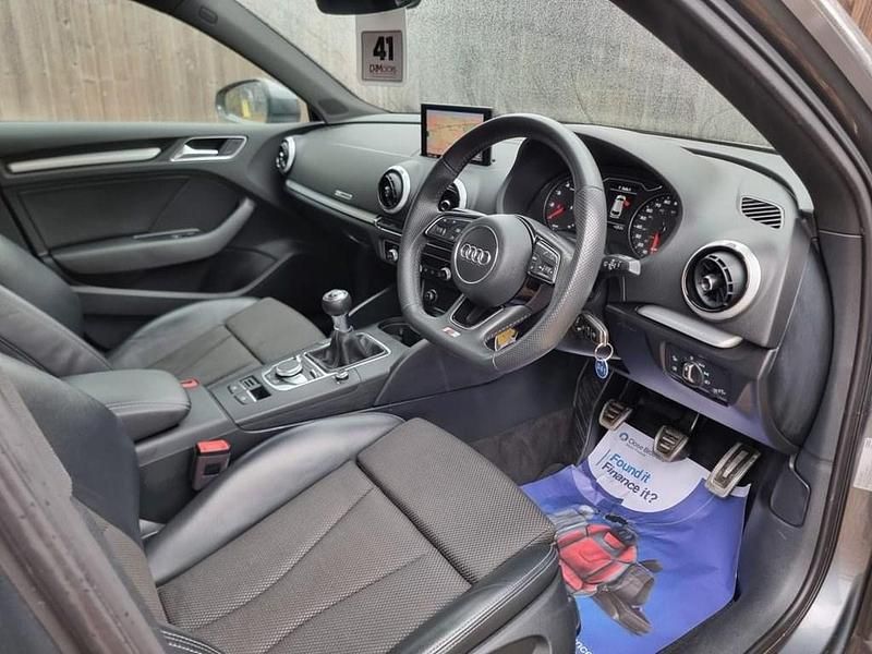 Used Audi A3 Sportback S-Line 116 HP (85 kW) 2018 Grey Hatchback