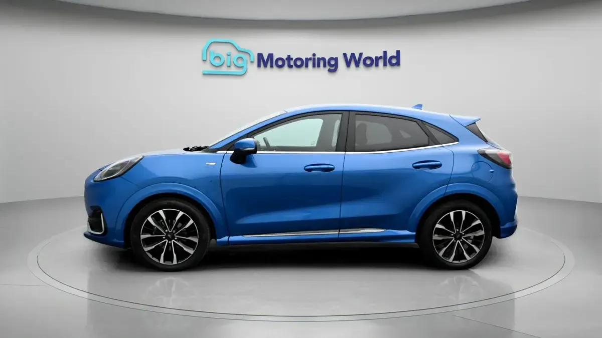 Käytetty Ford Puma ST-Line 153 HP (112 kW) 2022 Katumaasturi