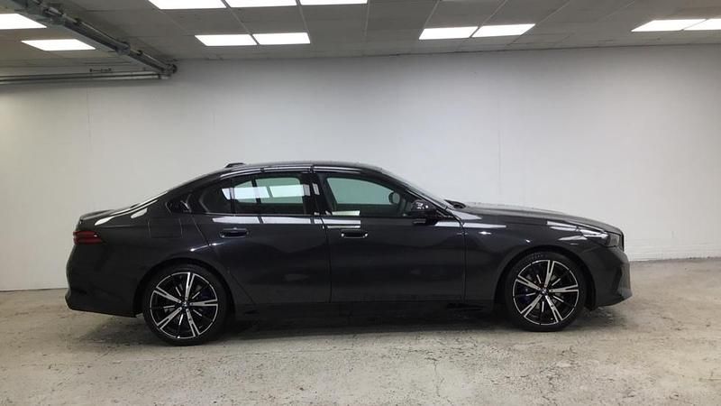 Used BMW 520 M Sport 205 HP (150 kW) 2025 Grey