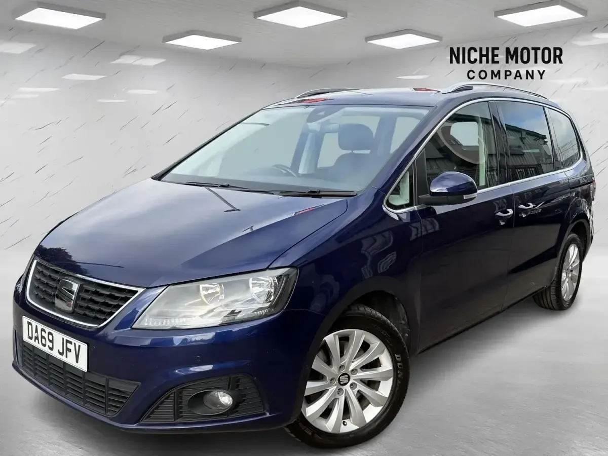 Begagnad Seat Alhambra SE 2019 Blå Minibuss