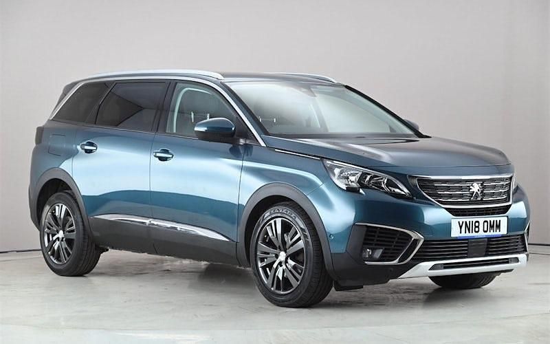 Second-hand Peugeot 5008 Allure 131 CP (96 kW) 2018 SUV