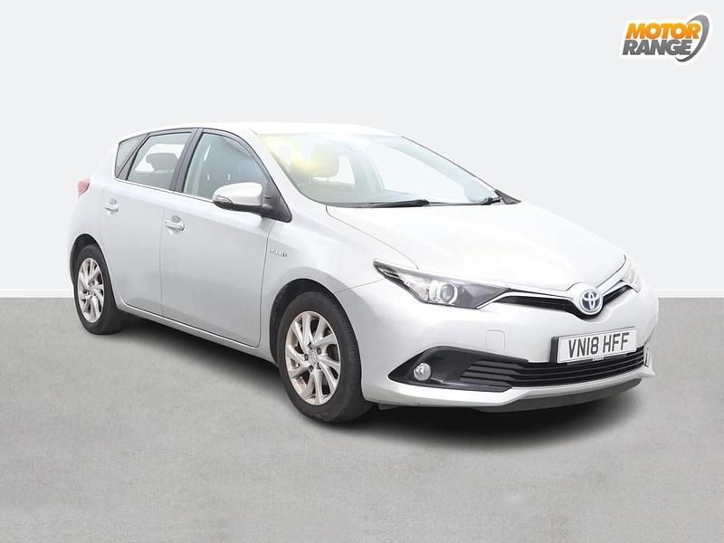 Silver Used 2018 Toyota Auris Hybrid Hatchback | £11,495 (Fair price) - Image 1/4