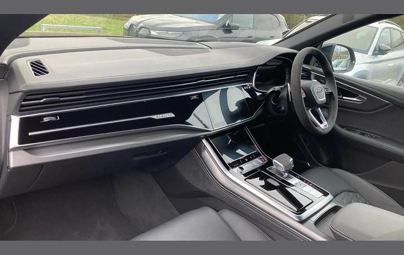 Used Audi RS Q8 Design 600 HP (441 kW) 2025 Grey SUV