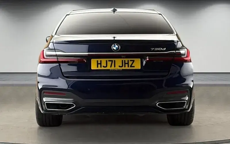 Used BMW 730 M Sport 265 HP (194 kW) 2020 Tanzanite blue Sedan