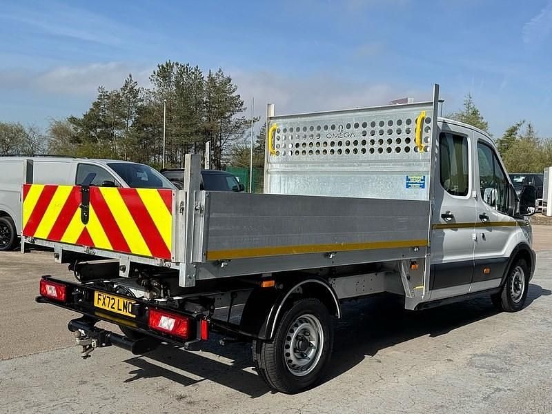 Second-hand Ford Transit 130 CP (95 kW) 2023 Alb Cabrio