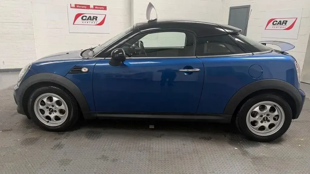 Used Mini Cooper Coupé 122 HP (89 kW) 2013 Blue Coupe