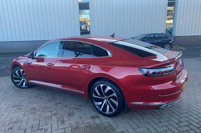 Used VW Arteon R-line 150 HP (110 kW) 2024 Red Hatchback