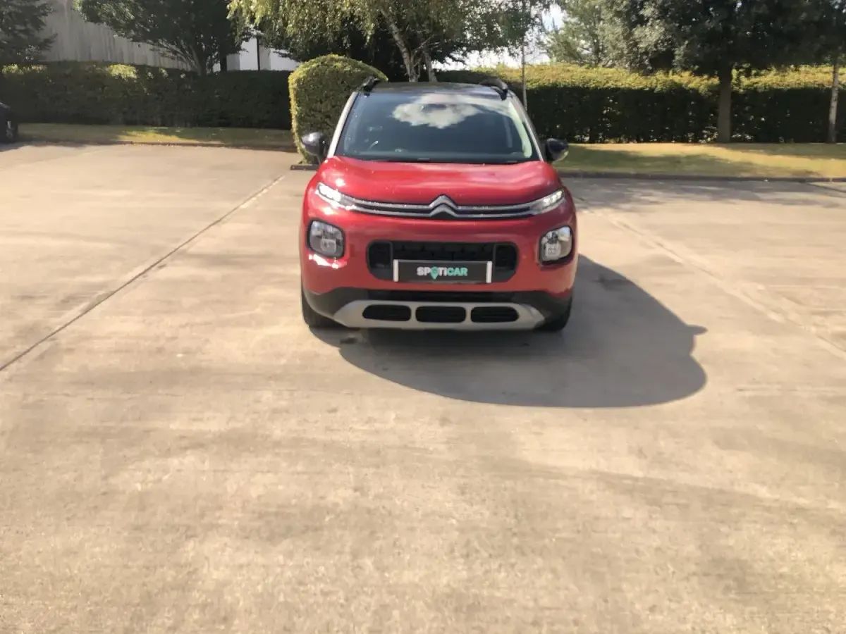 Used Citroën C3 Aircross PureTech 108 HP (79 kW) 2021 Red SUV