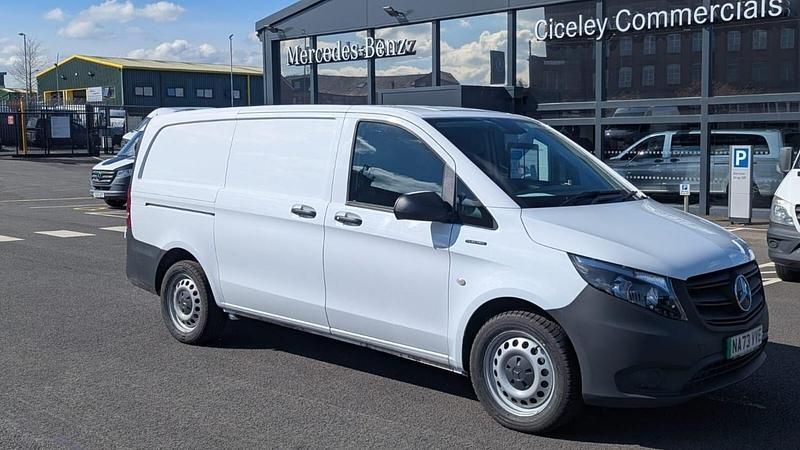 Used Mercedes e-Vito Progressive 85 kW (116 HP) 2023 White MPV