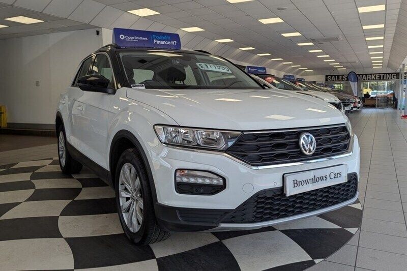 White Used 2018 VW T-Roc SE SUV | £10,995 - Image 1/1
