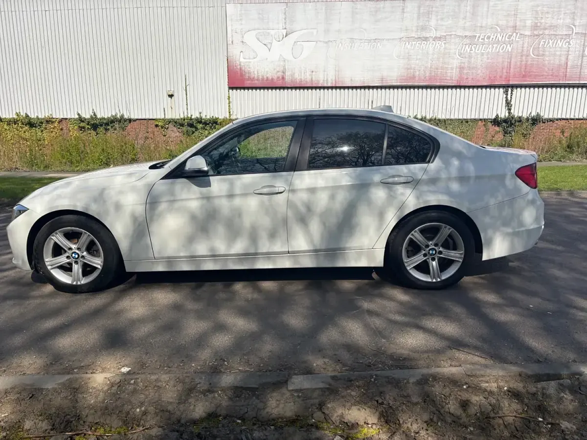 Usado BMW 320 2012 Branco Sedan