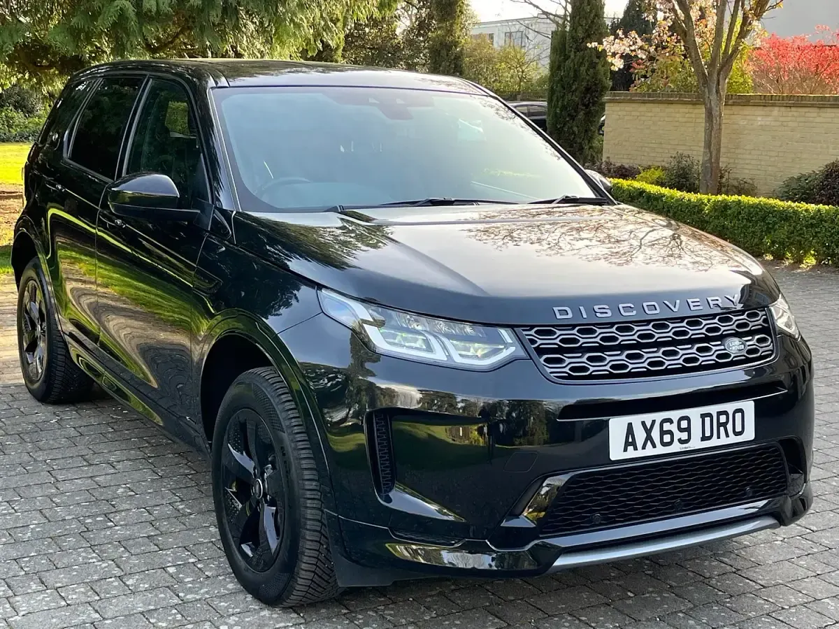 Used Land Rover Discovery Sport R-Dynamic 180 HP (132 kW) 2020 Black SUV