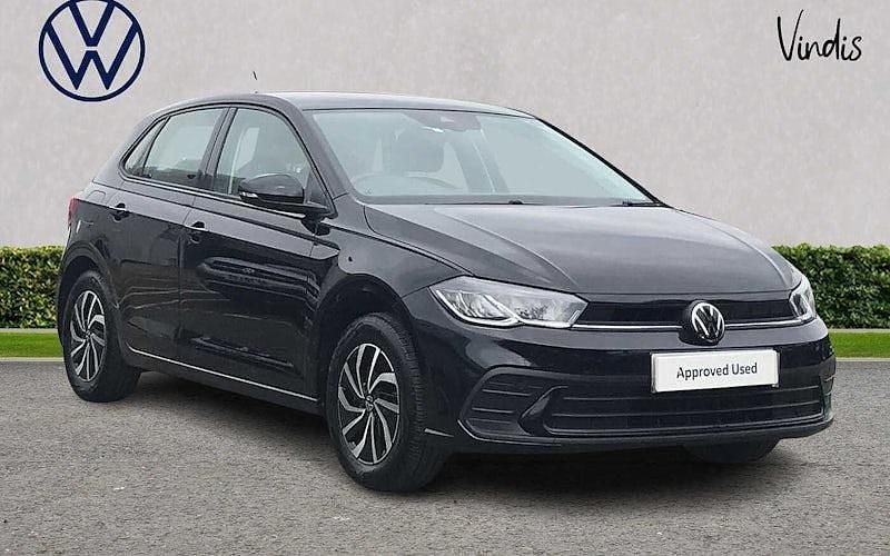 Used 2026 VW Polo Life Hatchback | £16,286 (Good price) - Image 1/4
