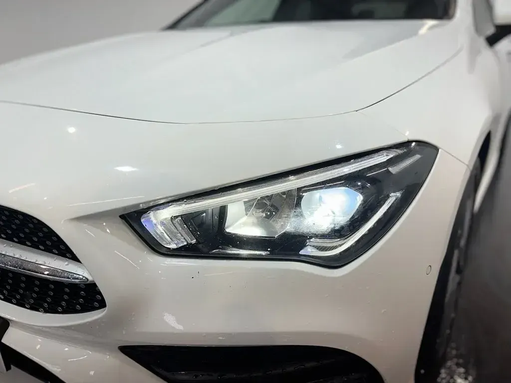 Used Mercedes CLA180 AMG line 136 HP (100 kW) 2021 White Sedan