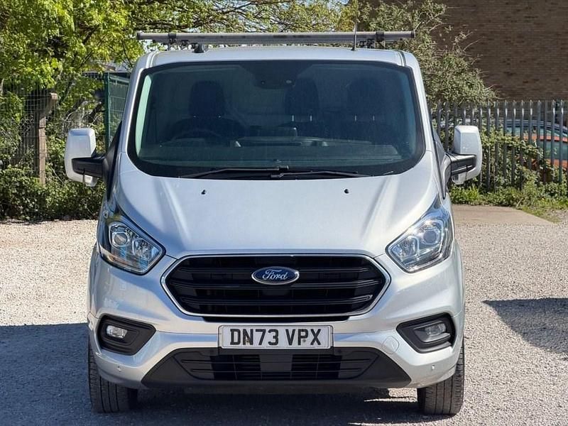 Used Ford Transit Custom Limited 130 HP (95 kW) 2023 Silver Van