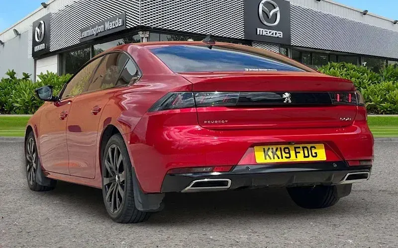 Gebraucht Peugeot 508 GT-line 131 PS (96 kW) 2019 Rot Kleinwagen