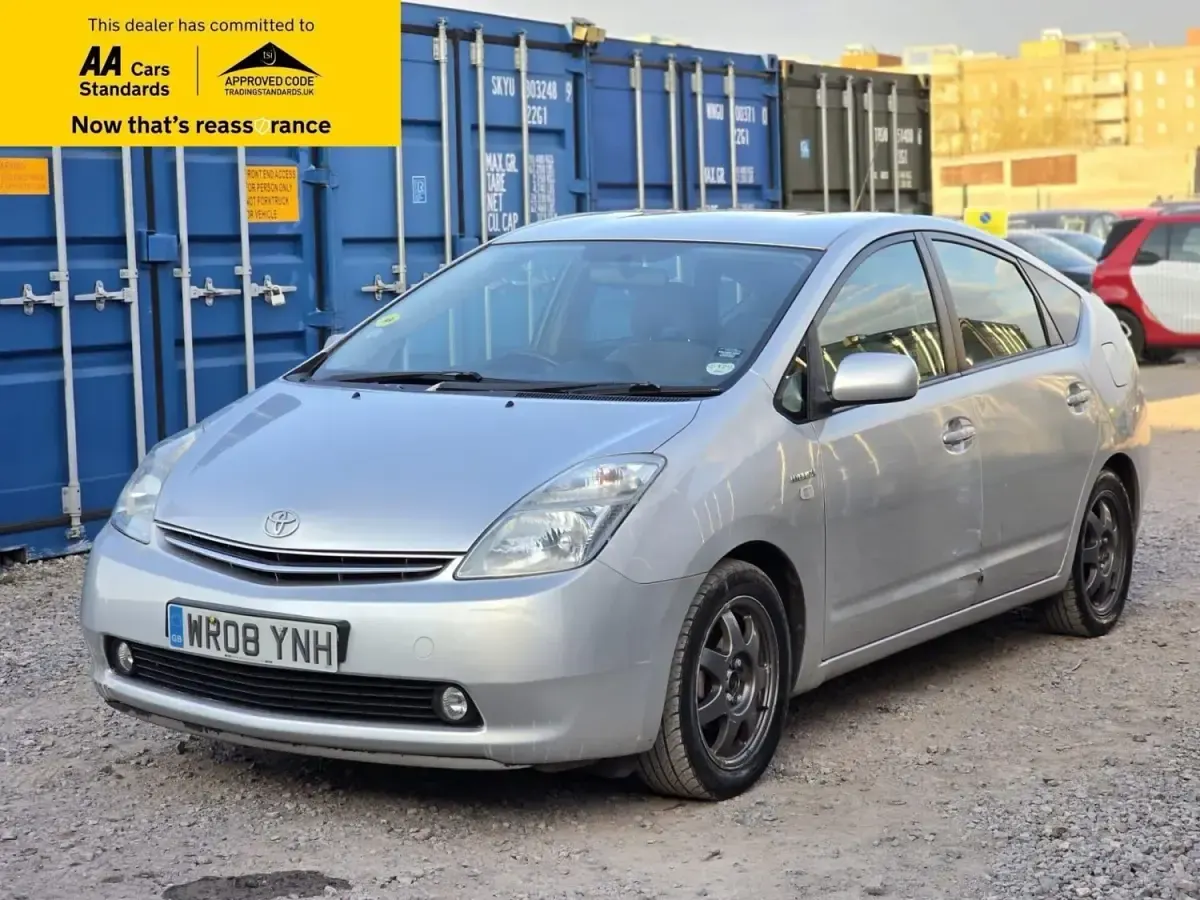 Usado Toyota Prius T4 76 CV (55 kW) 2008 Plateado Utilitario