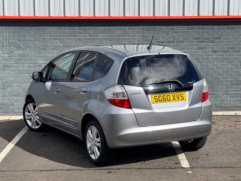 Used Honda Jazz EX 100 HP (73 kW) 2010 Silver Hatchback