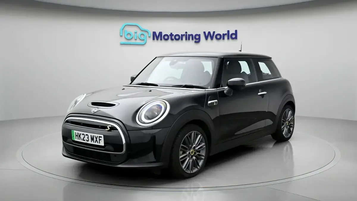 Used Mini Cooper SE Hatch 135 kW (184 HP) 2023 Hatchback