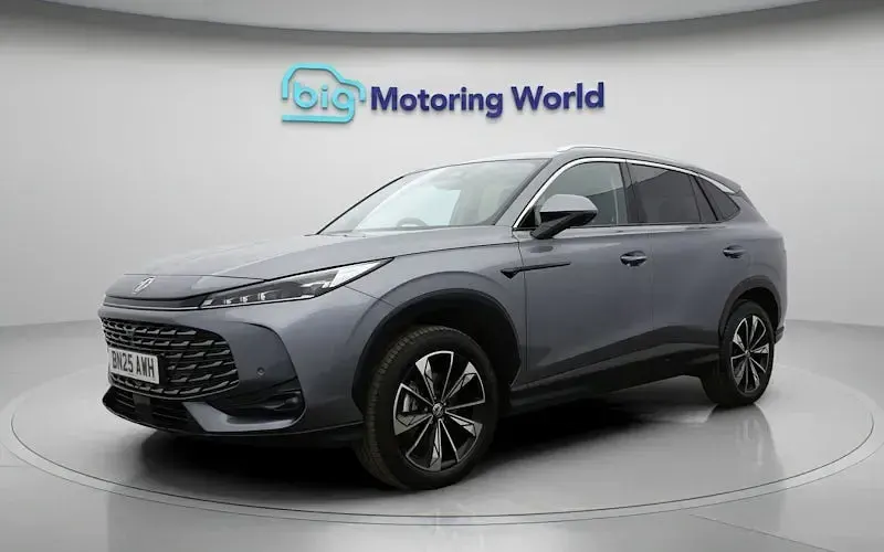 Usado MG HS Trophy 170 HP (125 kW) 2025 Cinzento SUV