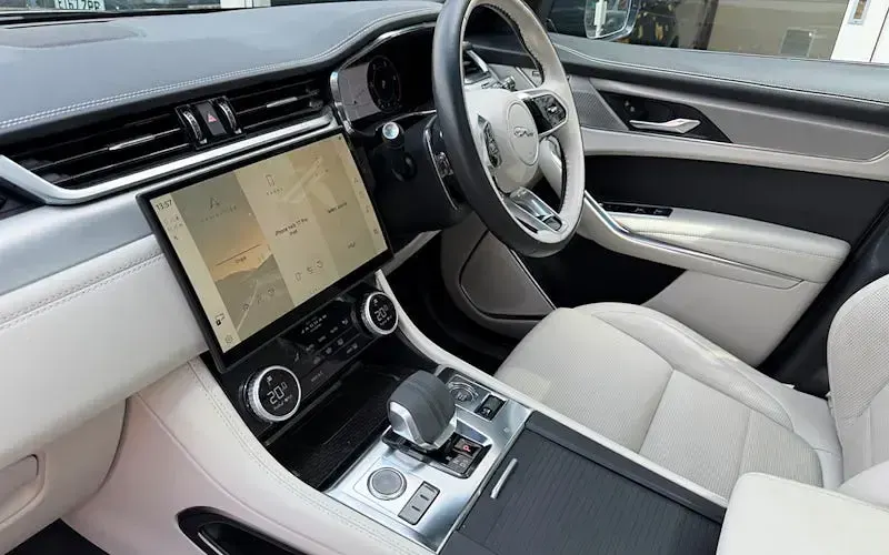 Used Jaguar F-Pace R-Dynamic 204 HP (150 kW) 2023 Grey SUV