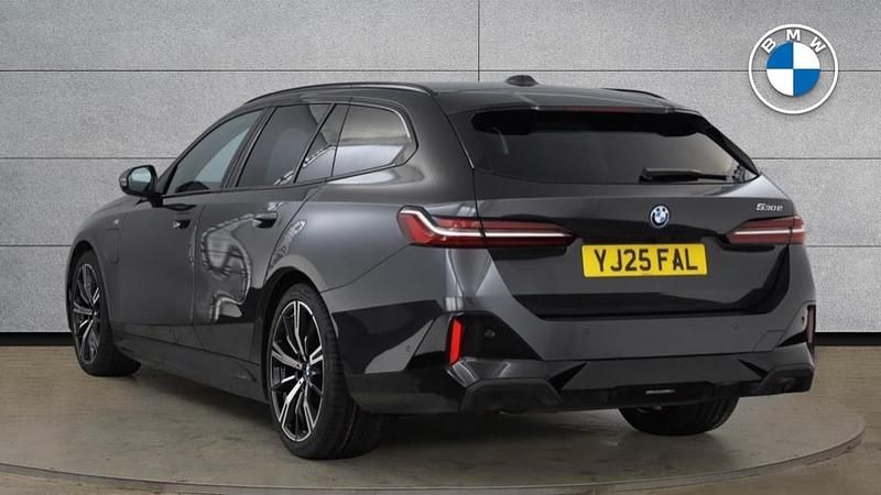 Used BMW 530e M Sport 295 HP (216 kW) 2025 Grey Estate