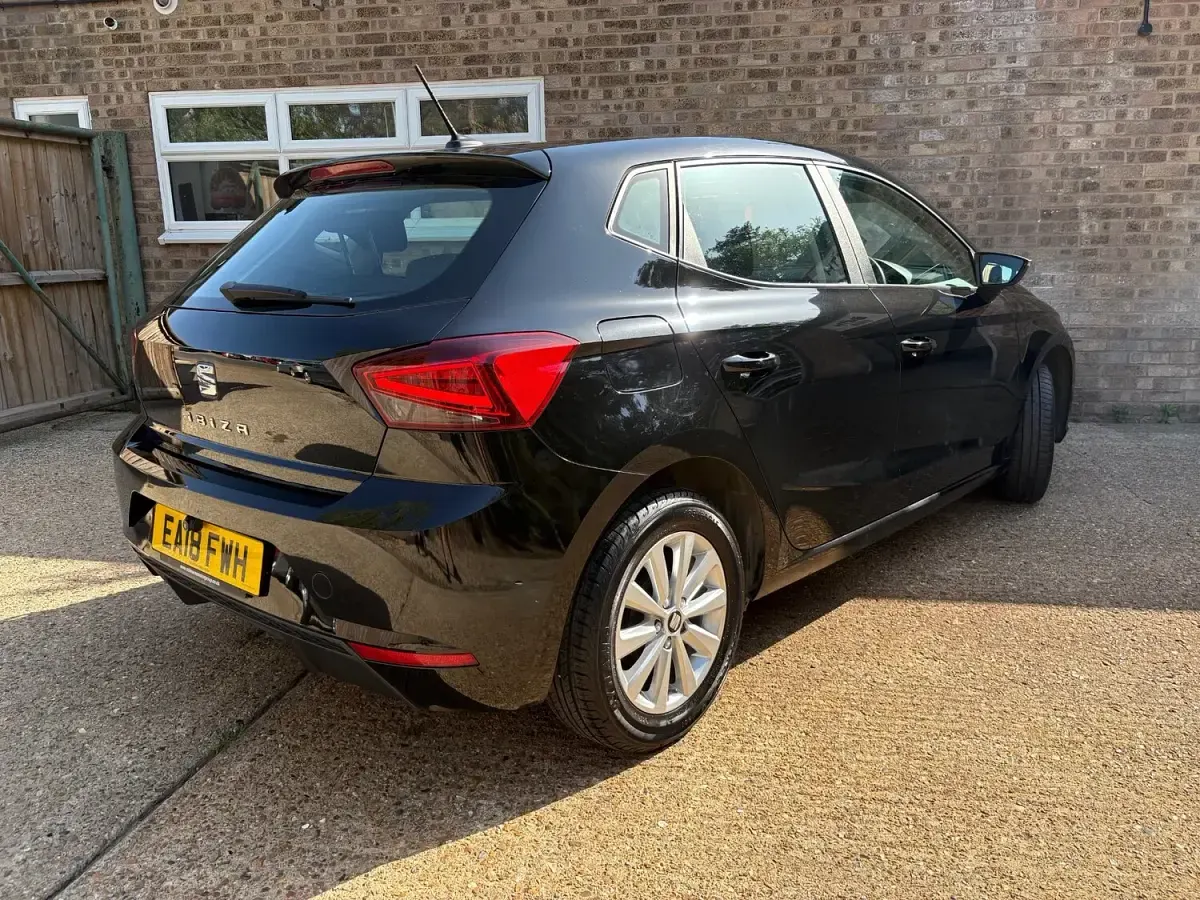 Used Seat Ibiza SE Technology 75 HP (55 kW) 2018 Black Hatchback