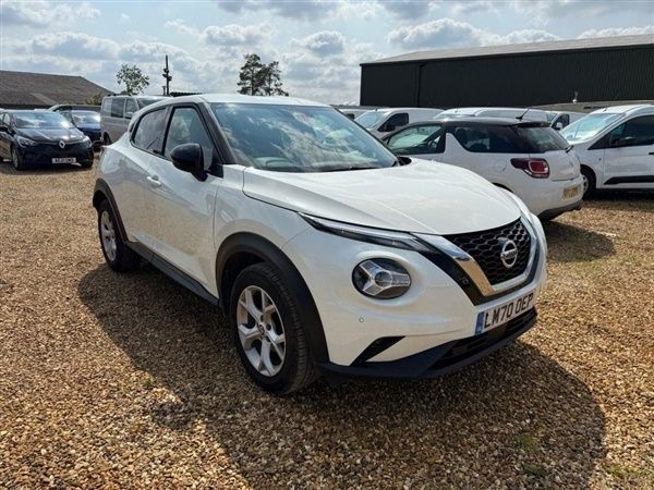 White Used 2020 Nissan Juke N-Connecta SUV | £11,490 (Fair price) - Image 1/1