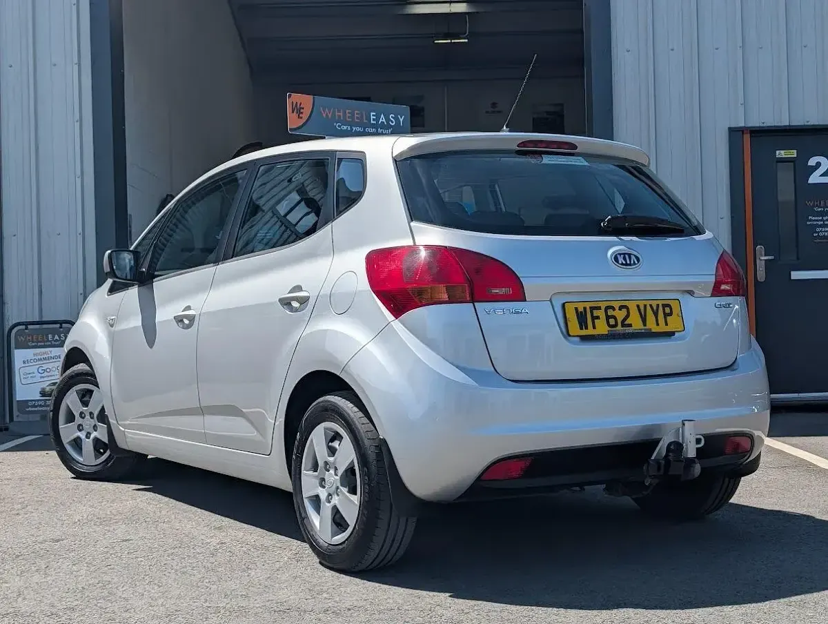 Used Kia Venga Air 2012 Silver Hatchback