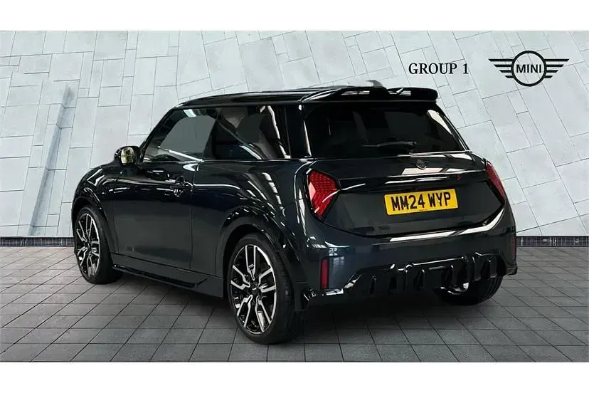 Used Mini Cooper Sport 204 HP (150 kW) 2024 Grey Hatchback