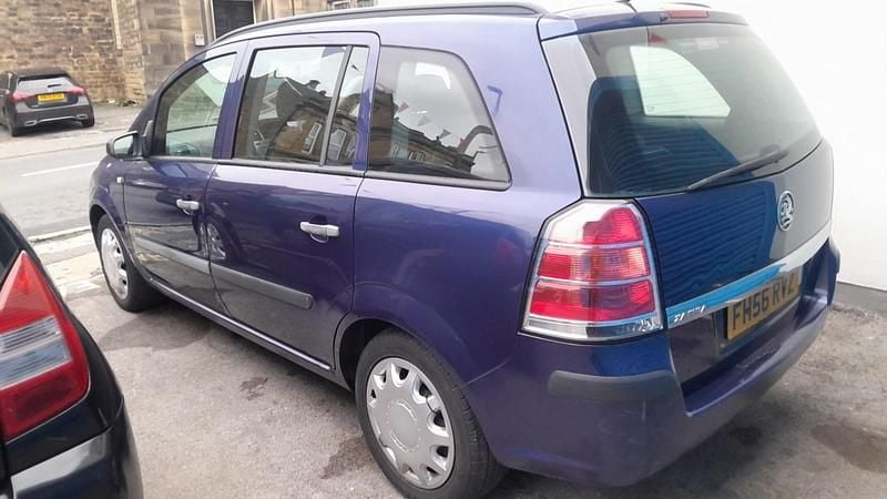 Used Vauxhall Zafira 105 HP (77 kW) 2007 Blue MPV
