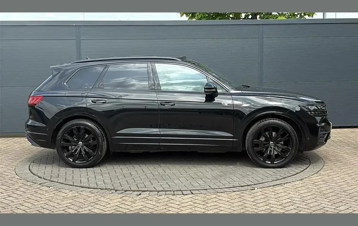 Used VW Touareg Black Edition 281 HP (206 kW) 2023 Black SUV