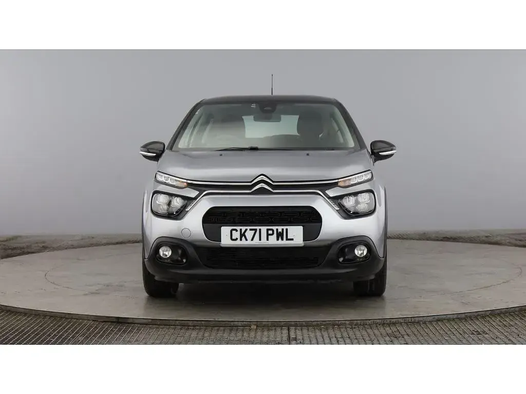 Usado Citroën C3 PureTech 110 HP (80 kW) 2021 Cinzento Citadino