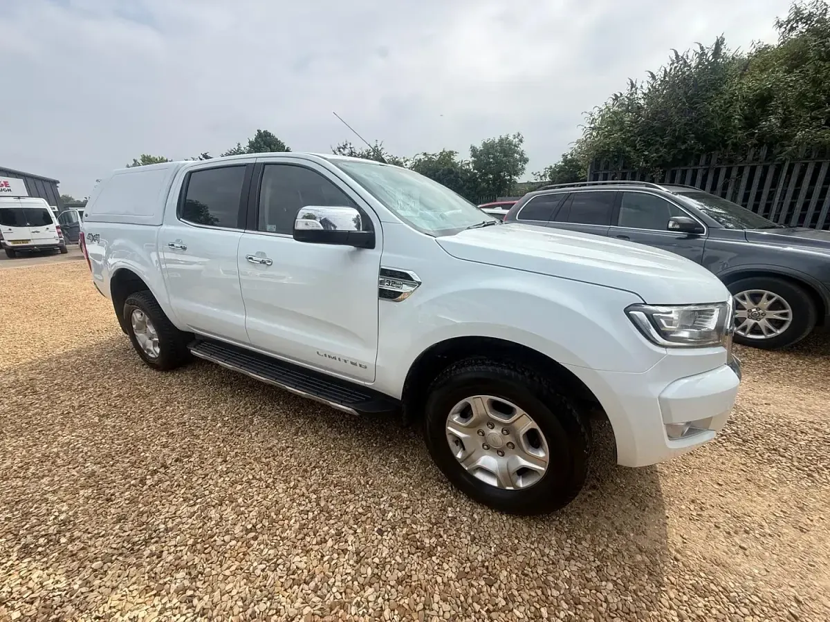 Used Ford Ranger Limited 200 HP (147 kW) 2017 White Pickup