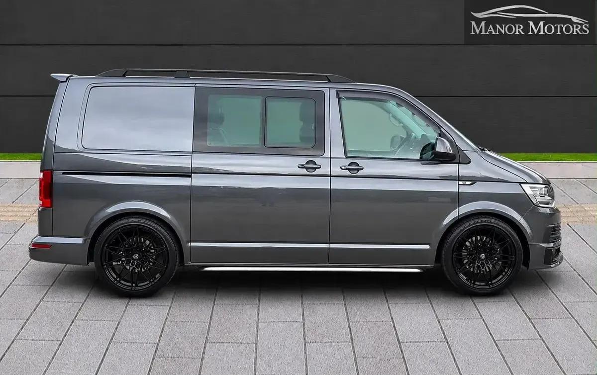 Used VW T6 Startline 201 HP (147 kW) 2017 Grey Van