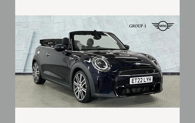 Other Used 2022 Mini Cooper S Cabriolet Exclusive Cabriolet | £20,490 (Fair price) - Image 1/4