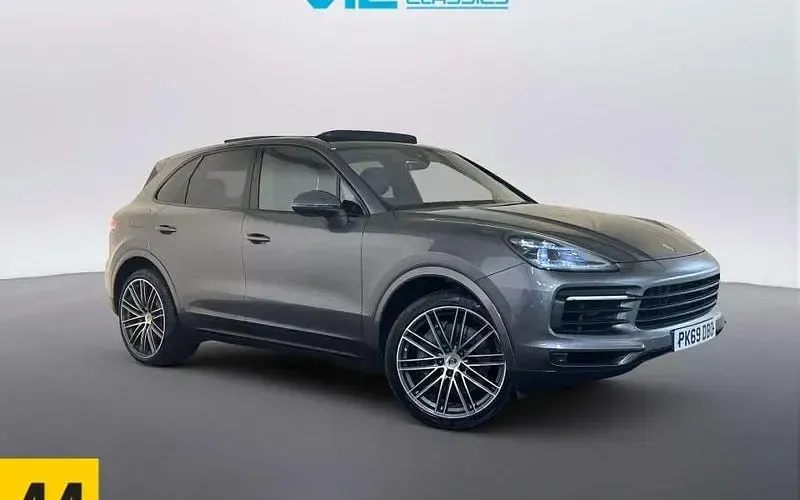 Used Porsche Cayenne 441 HP (324 kW) 2019 SUV