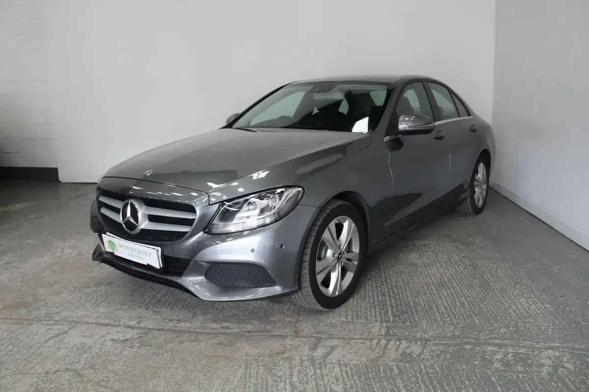 Used Mercedes C220 Executive 170 HP (125 kW) 2018 Grey Sedan