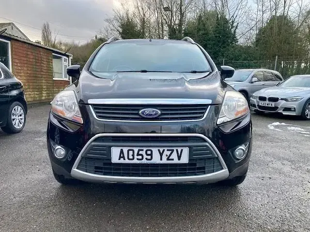 Used Ford Kuga Zetec 136 HP (100 kW) 2010 Black SUV