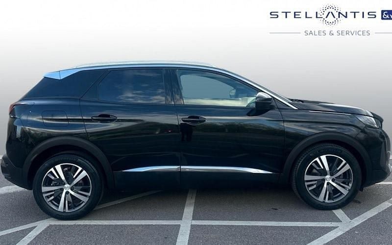 Used Peugeot 3008 Allure+ 131 HP (96 kW) 2023 Black SUV