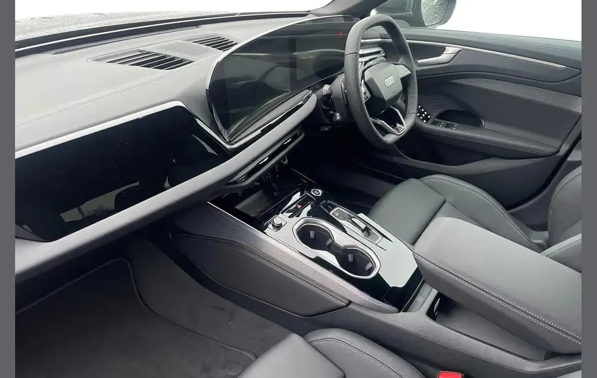 Used Audi A6 S-Line 200 HP (147 kW) 2026 Grey Sedan