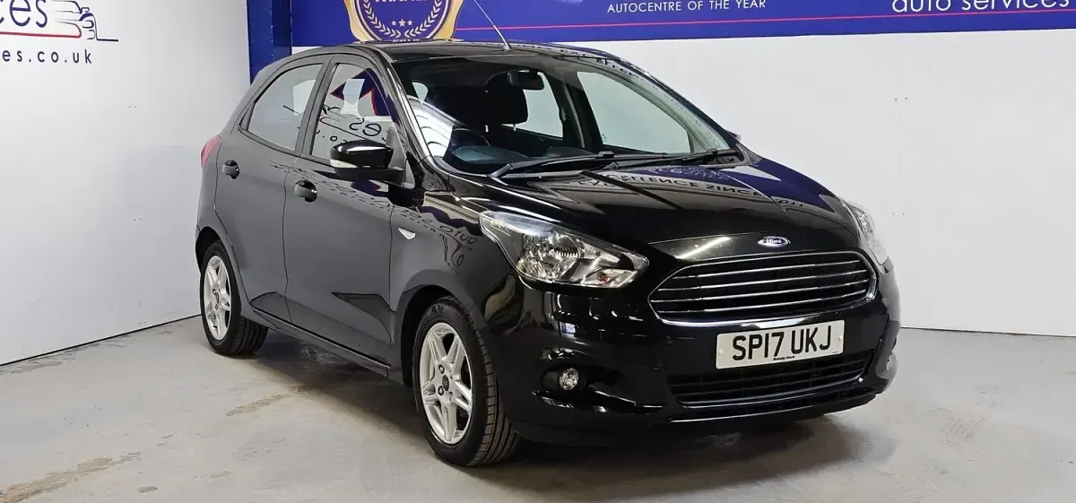Used Ford Ka Plus Zetec 70 HP (51 kW) 2017 Black Hatchback