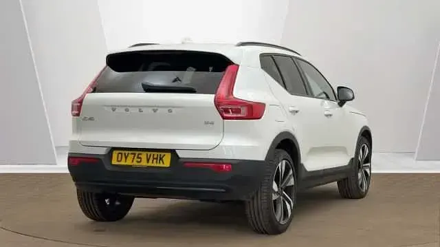 Used Volvo XC40 Plus 194 HP (142 kW) 2026 SUV