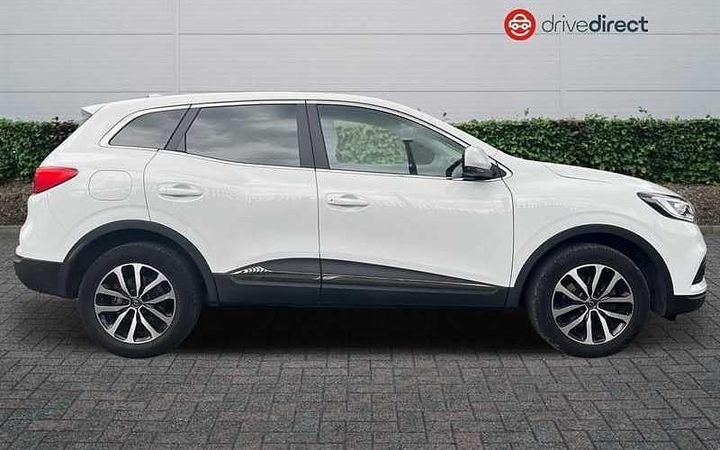 Used Renault Kadjar Equilibre 140 HP (102 kW) 2022 White SUV