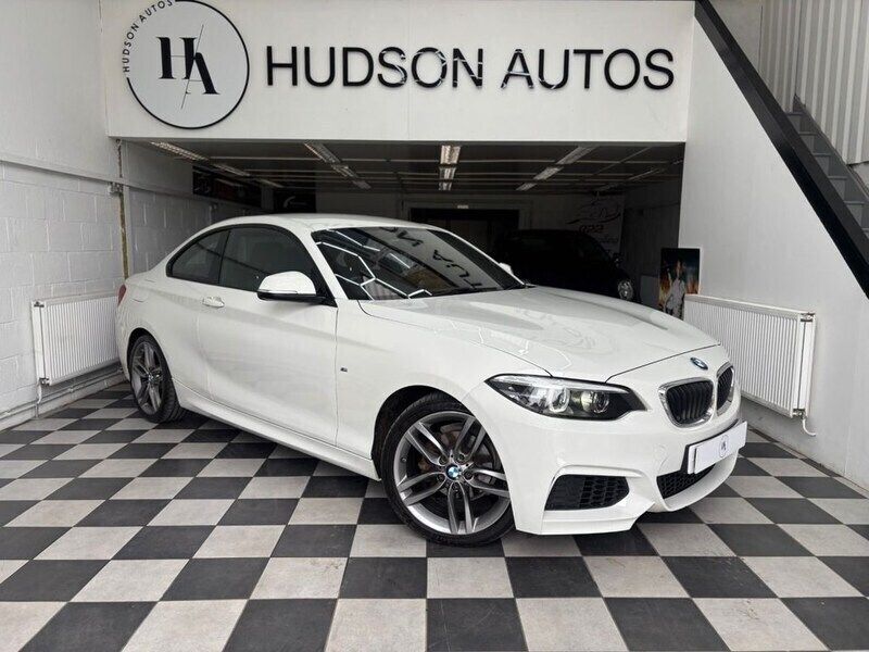 White Used 2018 BMW 218 M Sport Coupe | £10,495 (Fair price) - Image 1/4