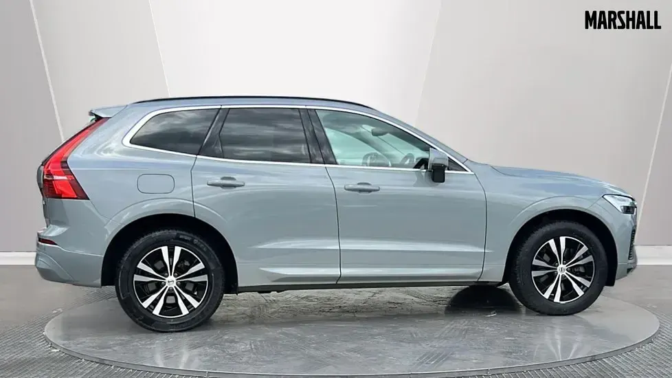 Second-hand Volvo XC60 Core 250 CP (183 kW) 2024 Gri SUV