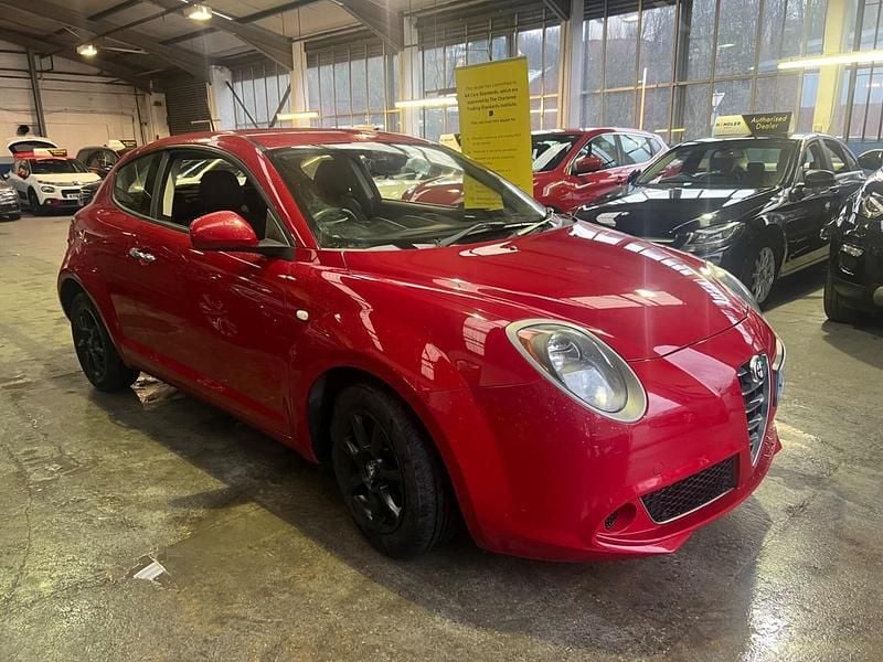 Used Alfa Romeo MiTo Progression 105 HP (77 kW) 2016 Red Hatchback