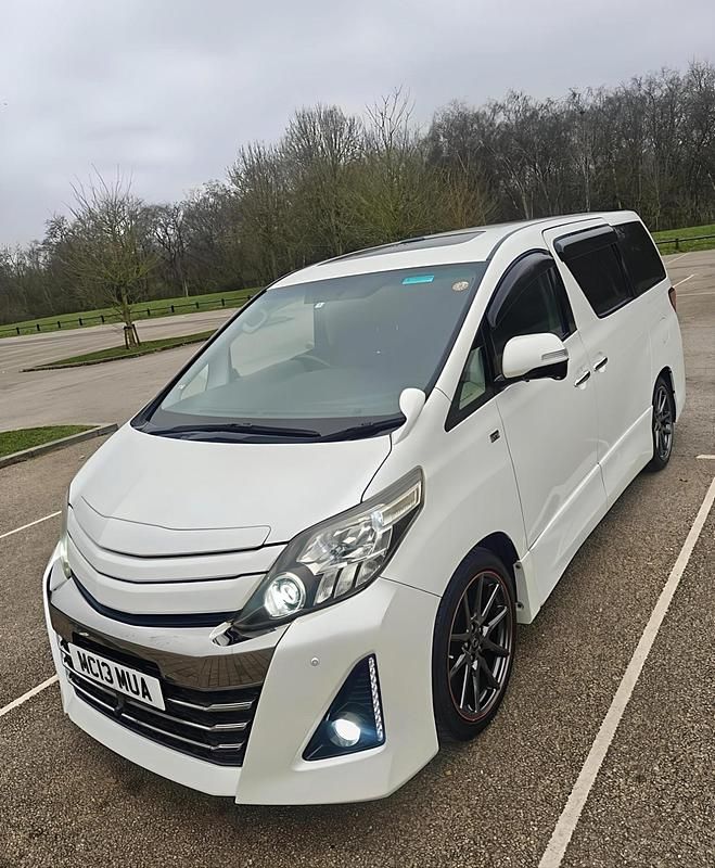 Usado Toyota Alphard Edition 2013 Branco Monovolume