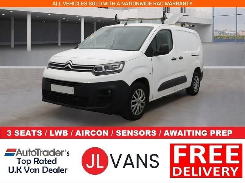 White Used 2020 Citroën Berlingo MPV | £10,450 (A bit pricey) - Image 1/1
